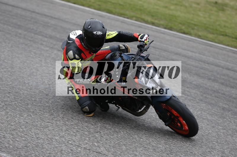 Archiv-2025/08 20.04.2025 Speer Racing ADR/Gruppe gelb/2